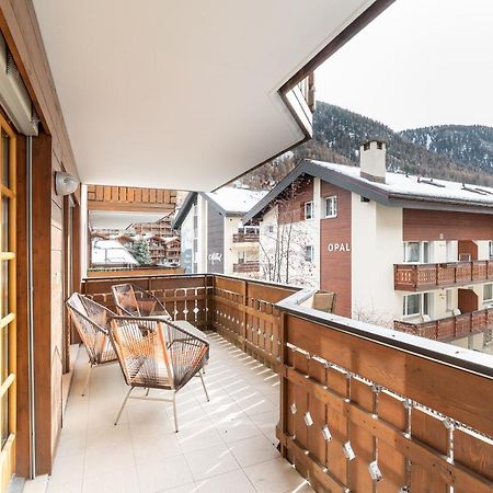 Vrony Apartments By Hotel Walliserhof Церматт Экстерьер фото